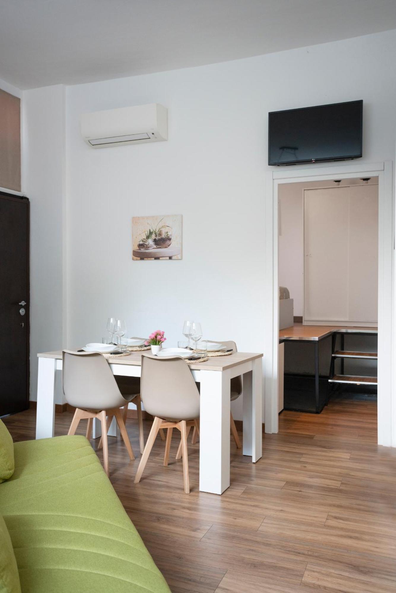 Elegant Sweet Home Suite - Milan, 15 Minute Duomo Ngoại thất bức ảnh